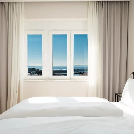 Sono Old Town View & Elevator