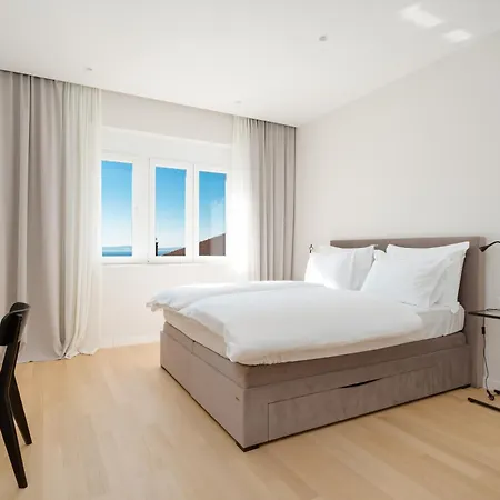 Sono Old Town View & Elevator Appartement